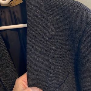 Donna Karan Men’s wool blazer / suit coat
